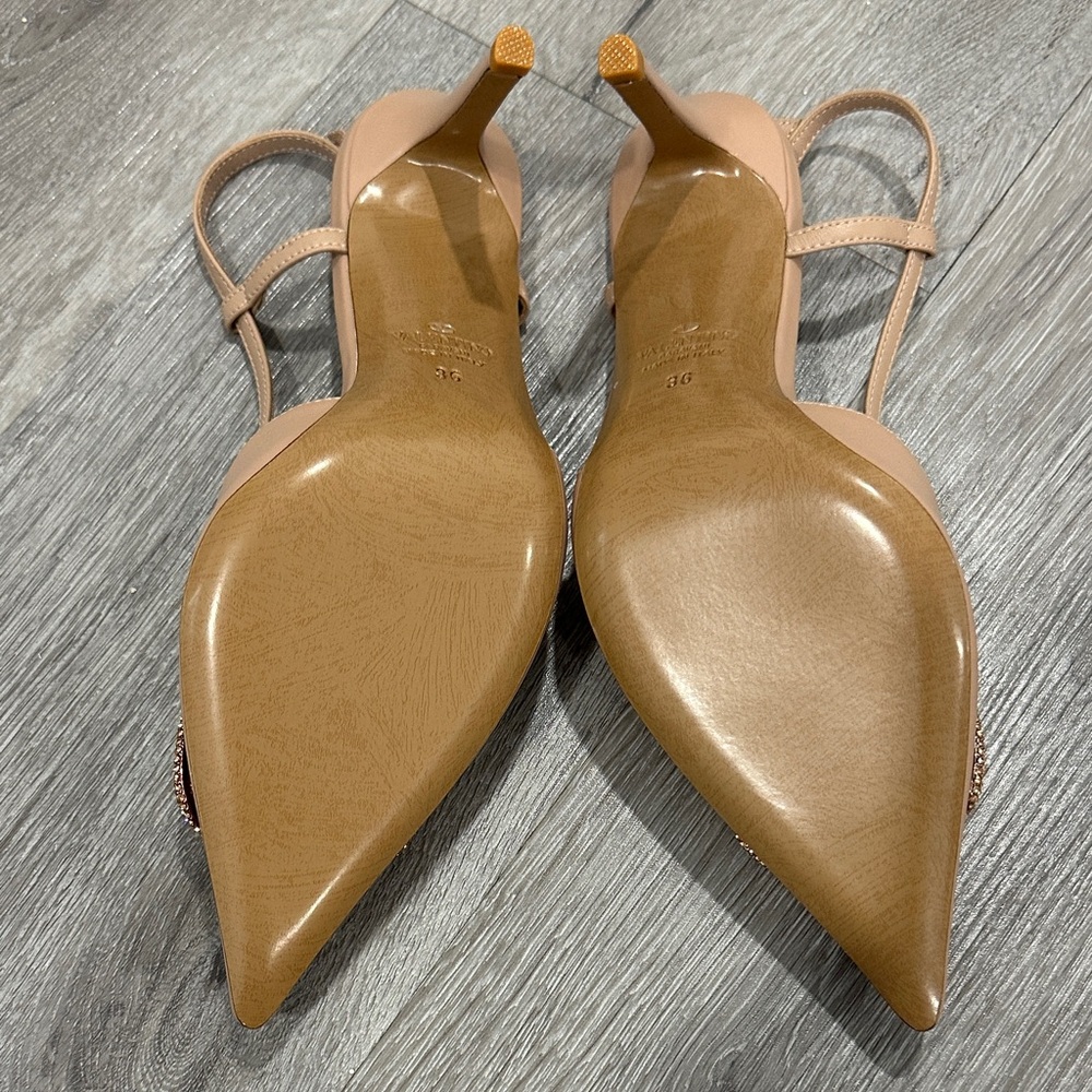 Valentino Garavani VLogo Signature 80 slingback leather pumps - Picture 4 of 8